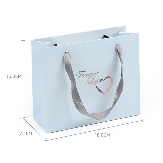 주얼리 패키지 박스 클로즈업