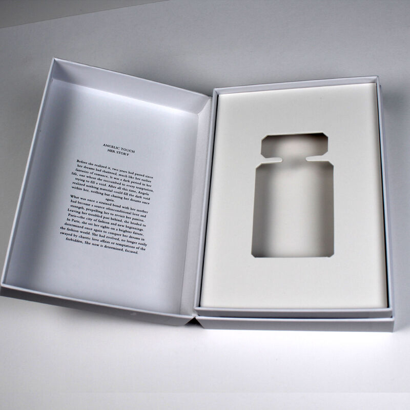 도매 맞춤형 로고 EVA 폼 삽입 재활용 재료가 있는 단단한 판지 자석 선물 포장 상자