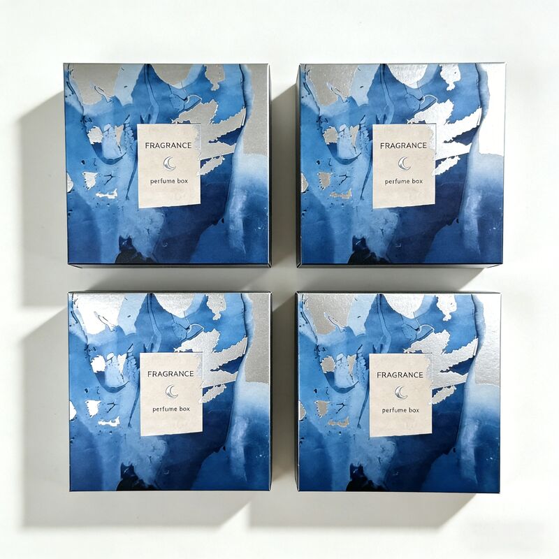 실버 포일 스탬핑 및 350gsm FSC 인증 종이 보드로 고급 향수 포장용 맞춤 로고 향수 선물 상자